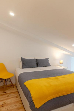 Alvaro's Charming Loft by MP